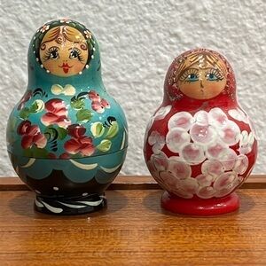 RUSSIAN NESTING DOLLS